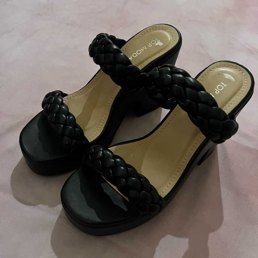 TOP Moda Women's Black Braided Heels